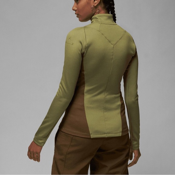 Nike Jordan 23 Engineered Women's 1/4-Zip Long-Sleeve Top Tight Fit - Picture 9 of 9